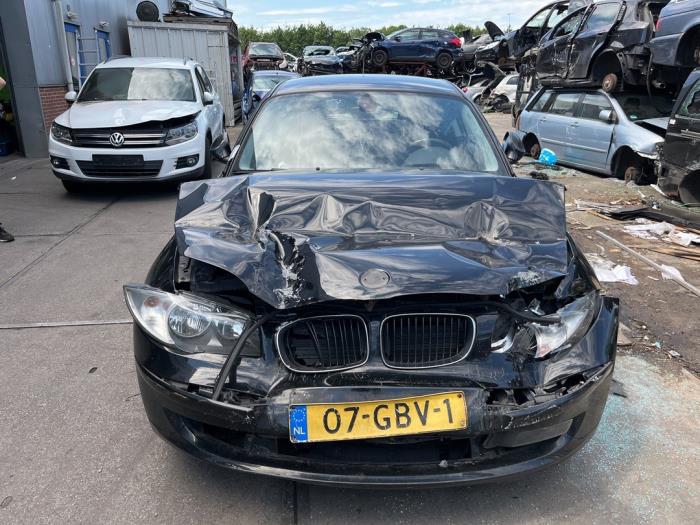 BMW 1 serie 118d 16V Sloopvoertuig (2008, Zwart)