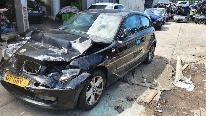 BMW 1 serie 118d 16V Sloopvoertuig (2008, Zwart)