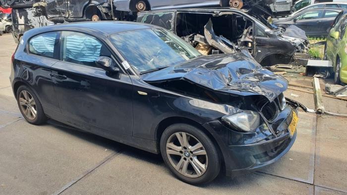 BMW 1 serie 118d 16V Sloopvoertuig (2008, Zwart)