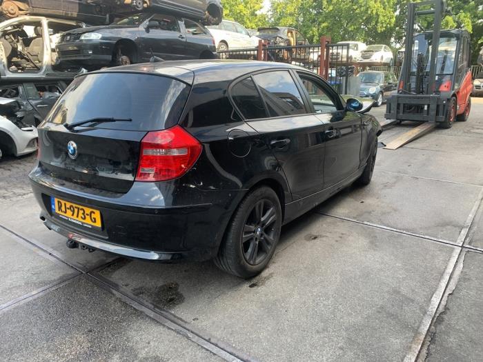 BMW 1 serie 116i 1.6 16V Sloopvoertuig (2008, Zwart)