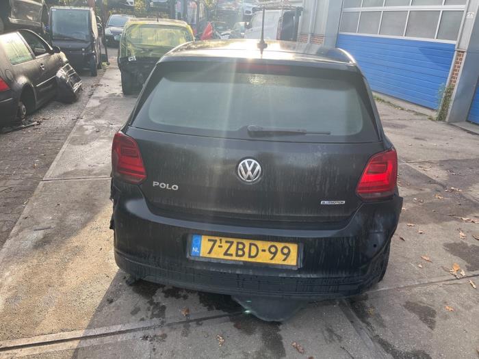 Volkswagen Polo V 1.4 TDI DPF BlueMotion technology Sloopvoertuig (2014, Zwart)