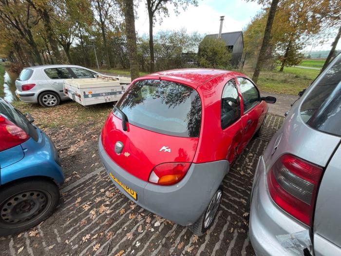 Ford Ka I 1.3i Sloopvoertuig (2005, Rood)