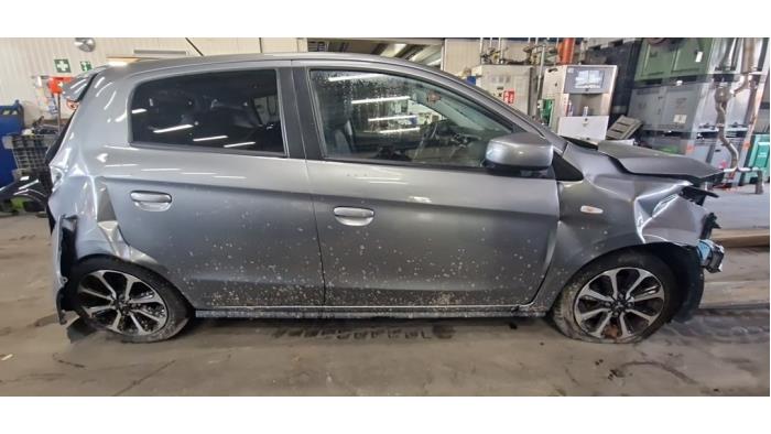 Mitsubishi Space Star 1.2 12V Sloopvoertuig (2020, Metallic, Muisgrijs)