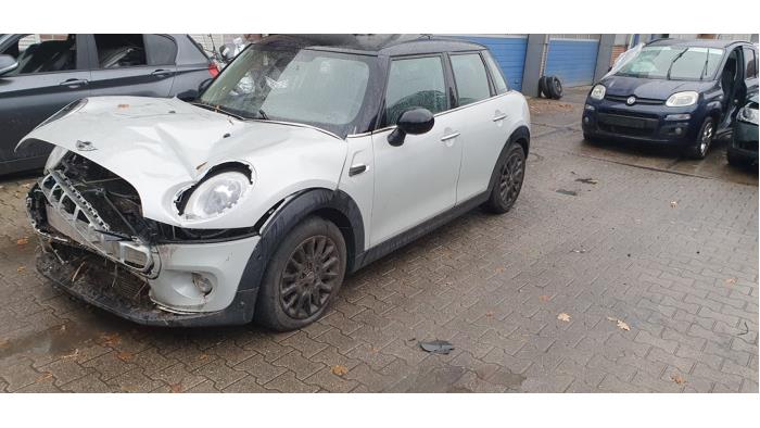 Mini Mini 1.5 12V Cooper Sloopvoertuig (2015, Metallic, Wit, Zilver)