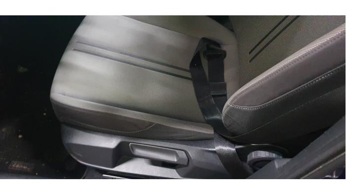 Seat Leon 1.0 eTSI 12V Sloopvoertuig (2020, Metallic, Blauw)