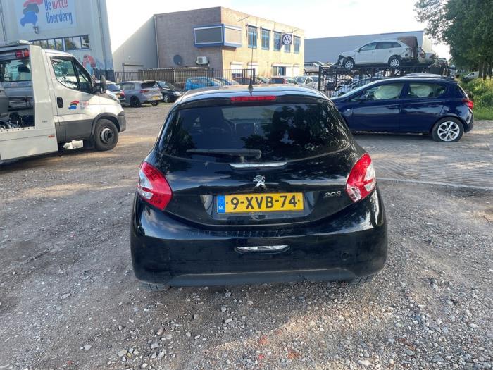 Peugeot 208 I 1.2 Vti 12V PureTech 82 Sloopvoertuig (2014, Zwart)