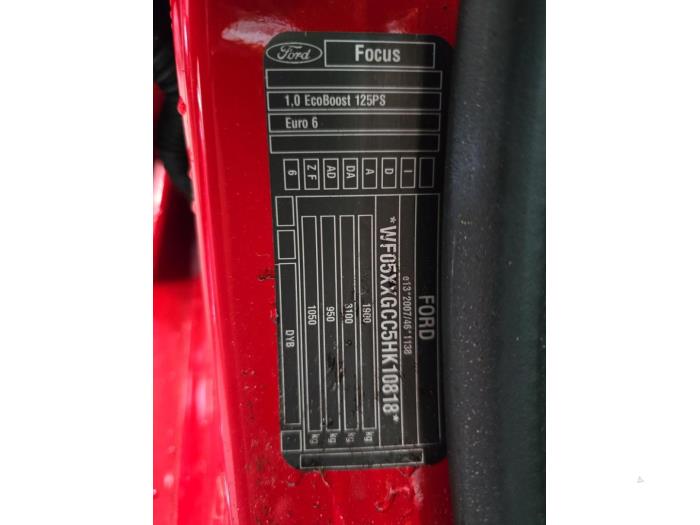 Ford Focus 3 1.0 Ti-VCT EcoBoost 12V 125 Sloopvoertuig (2018, Rood)