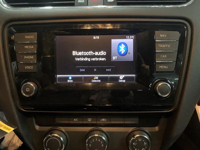 Skoda Octavia Combi 1.6 TDI Greenline 16V Sloopvoertuig (2014, Metallic, Blauw)