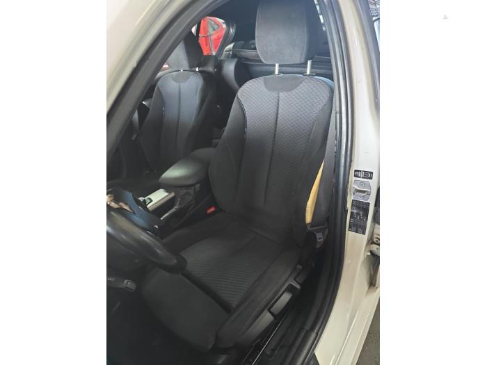 BMW 1 serie 114i 1.6 16V Sloopvoertuig (2013, Wit)