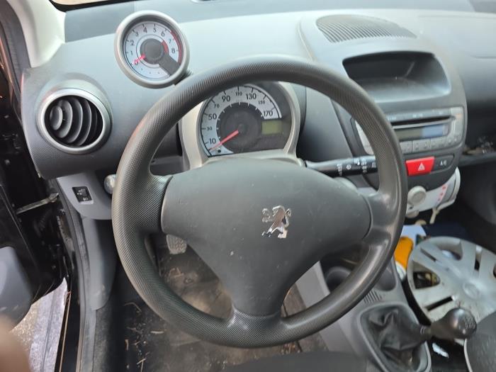 Peugeot 107 1.0 12V Sloopvoertuig (2010, Zwart)