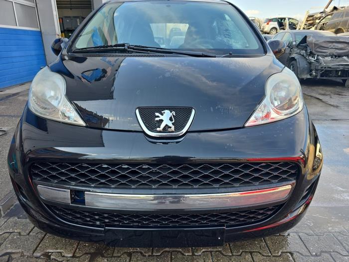 Peugeot 107 1.0 12V Sloopvoertuig (2010, Zwart)