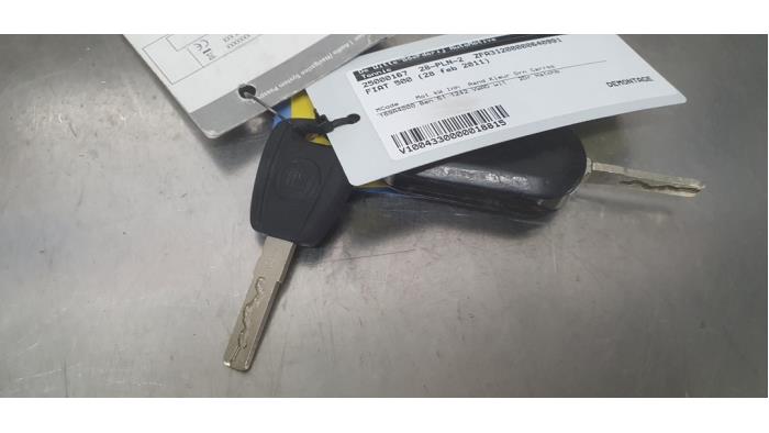 Fiat 500 1.2 Sloopvoertuig (2011, Wit)