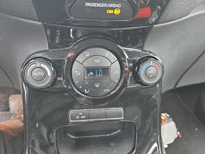 Ford Fiesta 6 1.0 EcoBoost 12V 100 Sloopvoertuig (2013, Zwart)