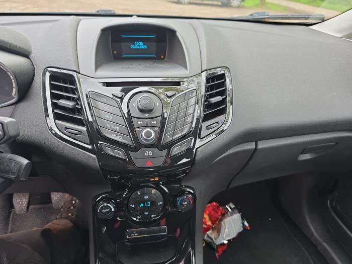 Ford Fiesta 6 1.0 EcoBoost 12V 100 Sloopvoertuig (2013, Zwart)