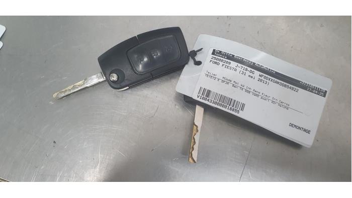 Ford Fiesta 6 1.0 EcoBoost 12V 100 Sloopvoertuig (2013, Zwart)