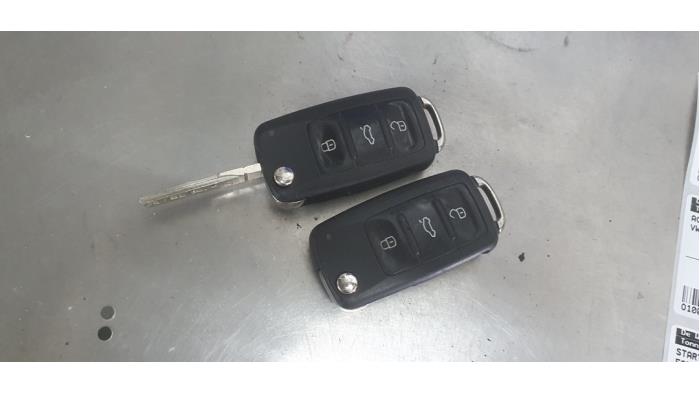 Volkswagen Up! 1.0 12V 60 Sloopvoertuig (2017, Wit)