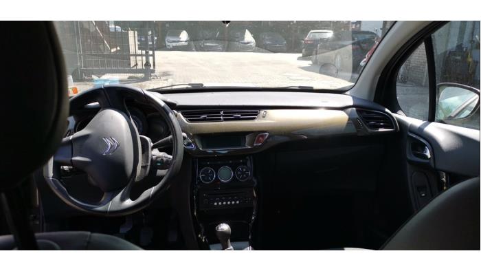 Citroen C3 1.6 HDi 92 Sloopvoertuig (2012, Metallic, Bruin)