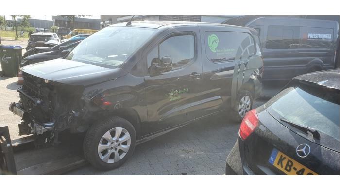 Opel Combo Cargo 1.5 CDTI 100 Sloopvoertuig (2020, Zwart)