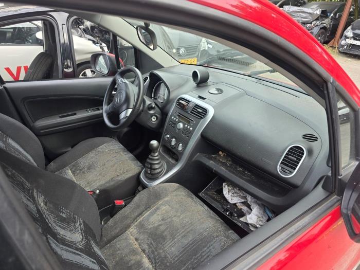 Opel Agila 1.0 12V Sloopvoertuig (2012, Rood)