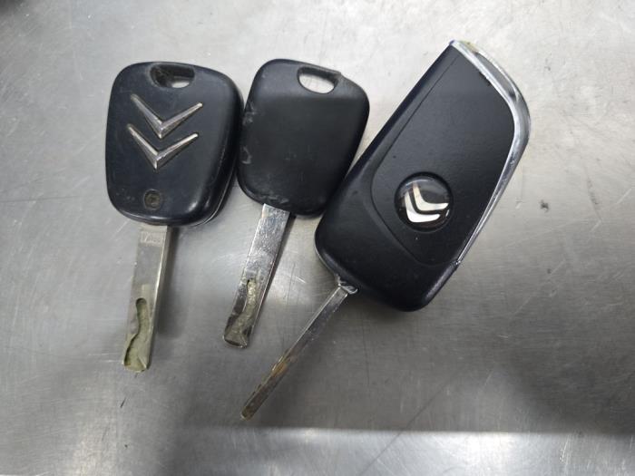 Citroen C1 1.0 12V Sloopvoertuig (2011, Wit)