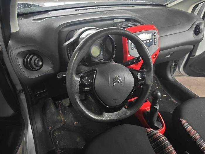 Citroen C1 1.2 PureTech 82 12V Sloopvoertuig (2015, Metallic, Zilvergrijs)