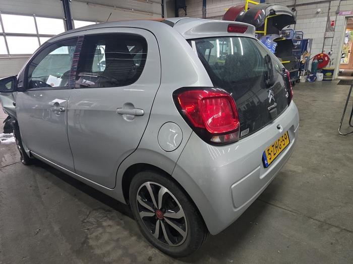 Citroen C1 1.2 PureTech 82 12V Sloopvoertuig (2015, Metallic, Zilvergrijs)