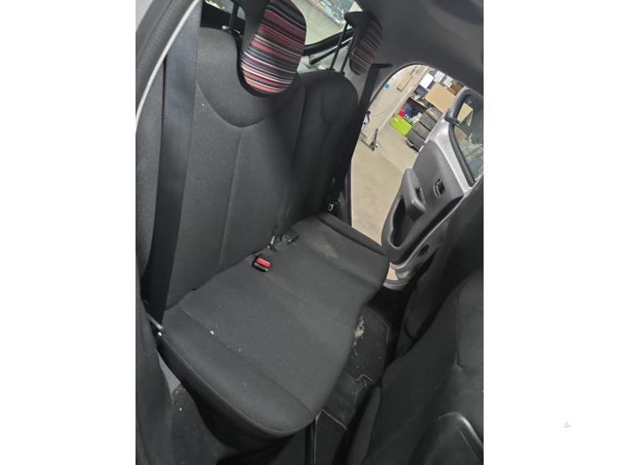 Citroen C1 1.2 PureTech 82 12V Sloopvoertuig (2015, Metallic, Zilvergrijs)