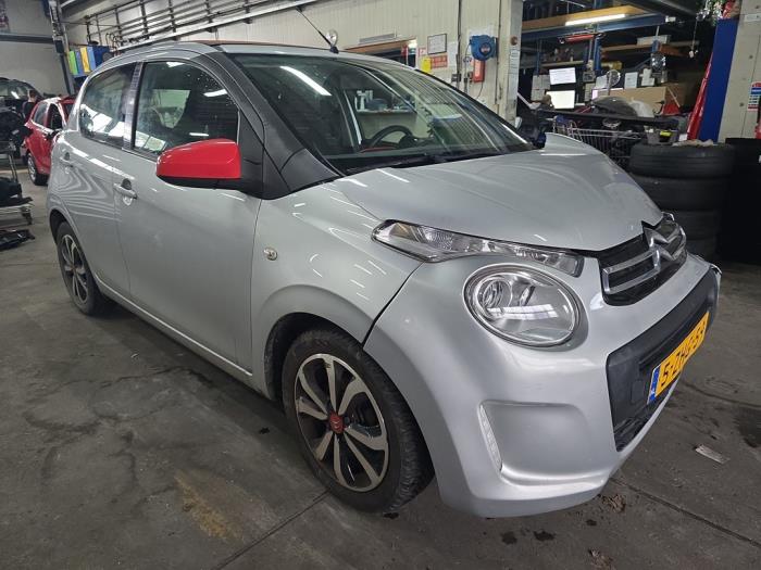 Citroen C1 1.2 PureTech 82 12V Sloopvoertuig (2015, Metallic, Zilvergrijs)
