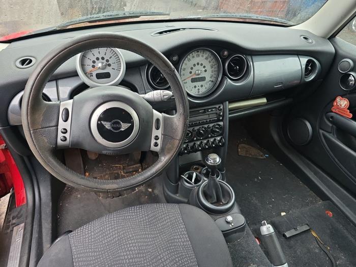 Mini Mini One/Cooper 1.6 16V Cooper Sloopvoertuig (2003, Rood)