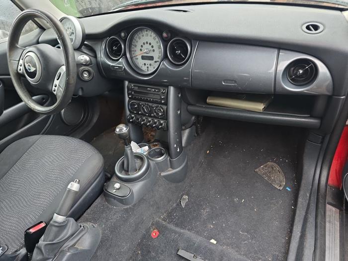 Mini Mini One/Cooper 1.6 16V Cooper Sloopvoertuig (2003, Rood)