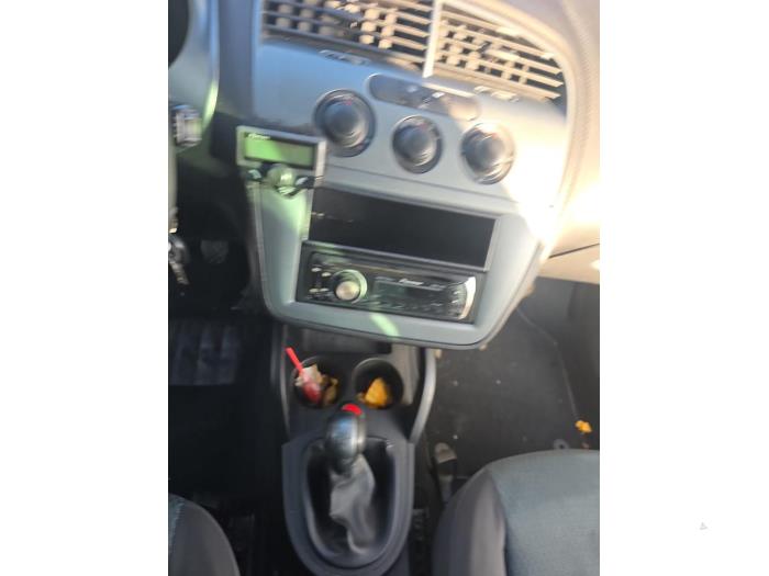 Seat Altea XL 1.6 Sloopvoertuig (2009, Zwart)