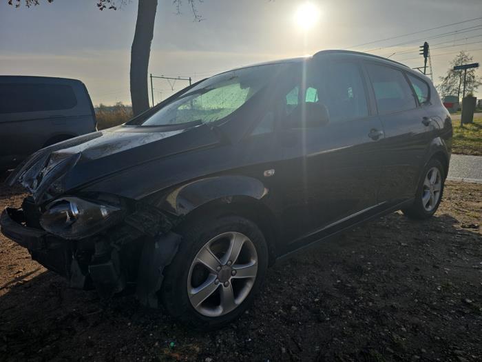 Seat Altea XL 1.6 Sloopvoertuig (2009, Zwart)