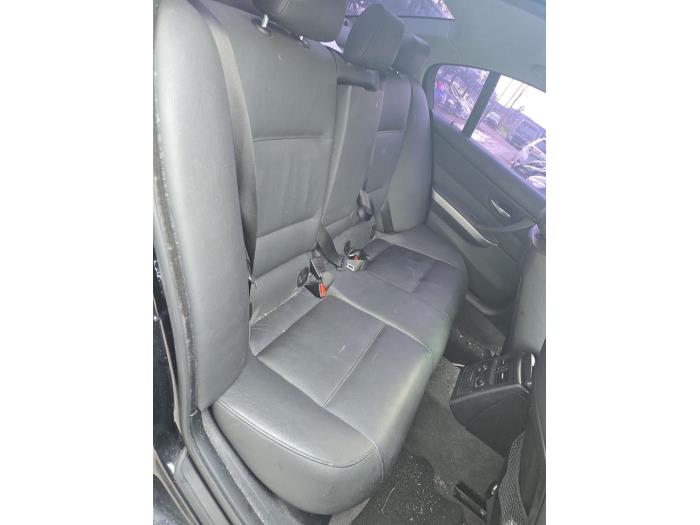 BMW 3 serie 320i 16V Sloopvoertuig (2008, Zwart)