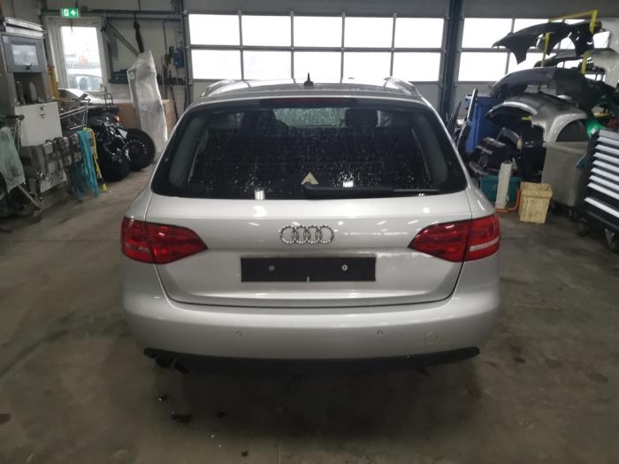 Audi A4 Avant 1.8 TFSI 16V Sloopvoertuig (2008, Metallic, Zilvergrijs)