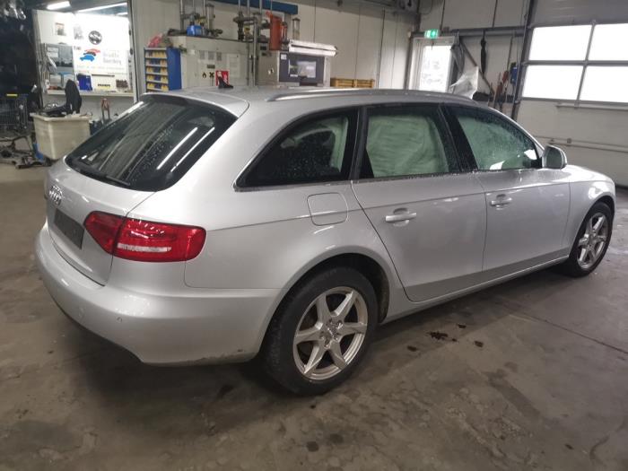 Audi A4 Avant 1.8 TFSI 16V Sloopvoertuig (2008, Metallic, Zilvergrijs)