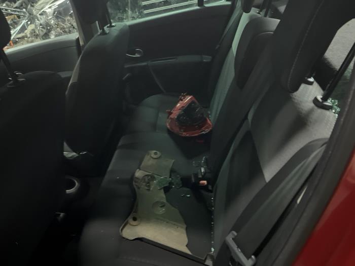 Renault Clio III 1.5 dCi FAP Sloopvoertuig (2011, Rood)