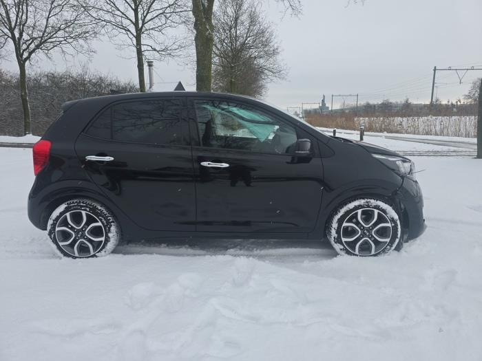 Kia Picanto 1.0 DPi 12V Schadevoertuig (2021, Zwart)