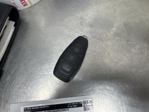 Ford C-Max 1.0 Ti-VCT EcoBoost 12V 125 Sloopvoertuig (2013, Metallic, Zwart)