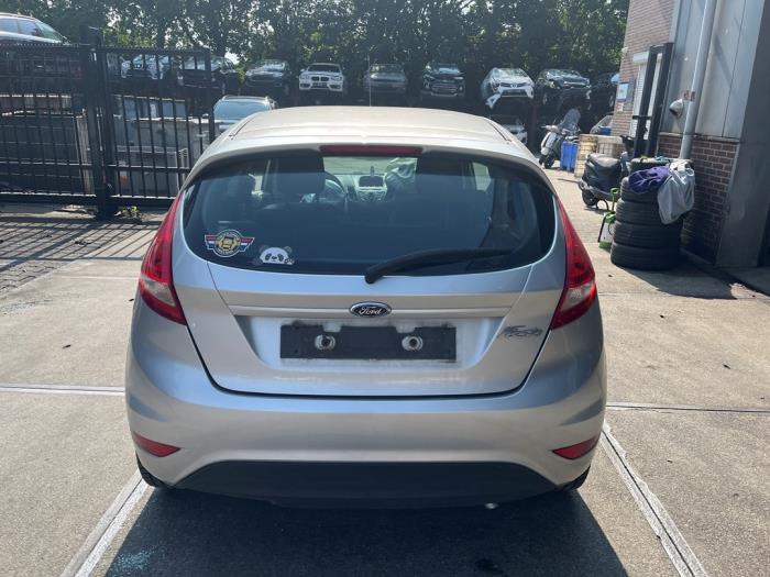 Ford Fiesta 6 1.25 16V Sloopvoertuig (2011, Wit)