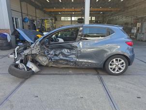 Renault Clio IV 0.9 Energy TCE 90 12V Sloopvoertuig (2018, Metallic, Muisgrijs)