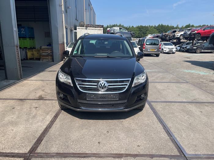 Volkswagen Tiguan 2.0 TSI 16V 4Motion Sloopvoertuig (2009, Zwart)