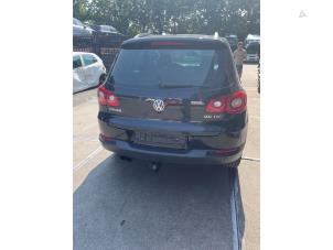 Volkswagen Tiguan 2.0 TSI 16V 4Motion Sloopvoertuig (2009, Zwart)