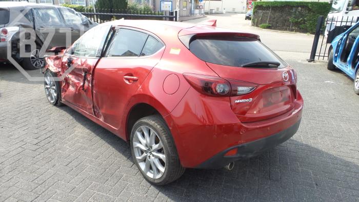 Mazda 3 2.2 SkyActiv-D 150 16V Sloopvoertuig (2015, Rood)