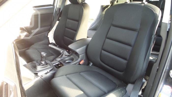 Mazda CX-5 I 2.2 SkyActiv-D 150 16V 2WD Sloopvoertuig (2014, Donker, Grijs)