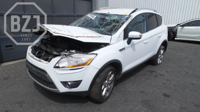 Ford<br/>Kuga