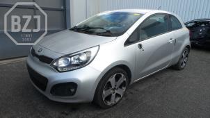 Kia Rio III 1.4 CVVT 16V Sloopvoertuig (2013, Zilver)