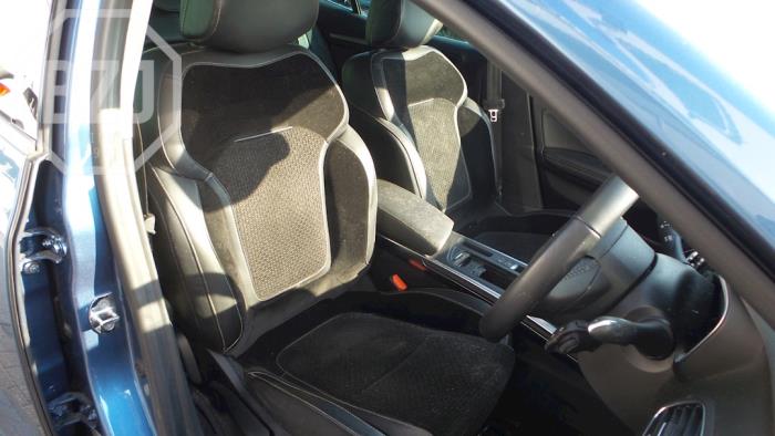 Renault Megane IV 1.5 Energy dCi 110 Sloopvoertuig (2018, Blauw)