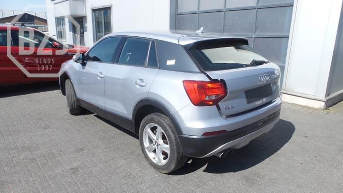 Audi Q2 1.4 TFSI 16V 150 Sloopvoertuig (2018, Zilver)