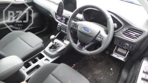 Ford Focus 4 1.0 Ti-VCT EcoBoost 12V 125 Sloopvoertuig (2019, Blauw)