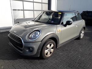 Mini Mini 1.5 12V Cooper D Sloopvoertuig (2018, Metallic, Grijs)